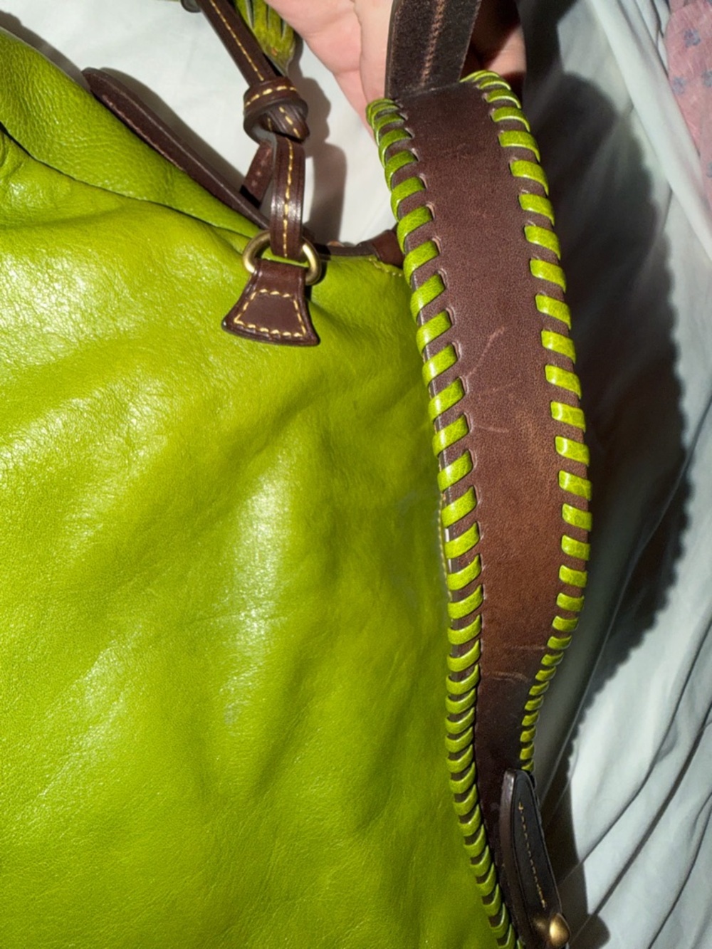 Dooney & Bourke Green Leather Shoulder Bag with Brown Trim - Picture 4 of 5